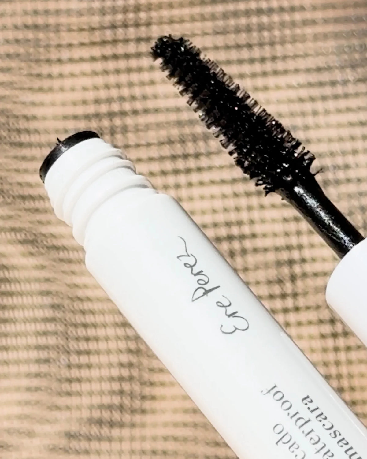 mini avocado waterproof mascara-black