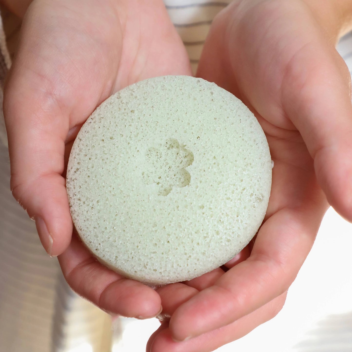 FRENCH GREEN CLAY KONJAC SPONGE (ALL SKIN TYPES)