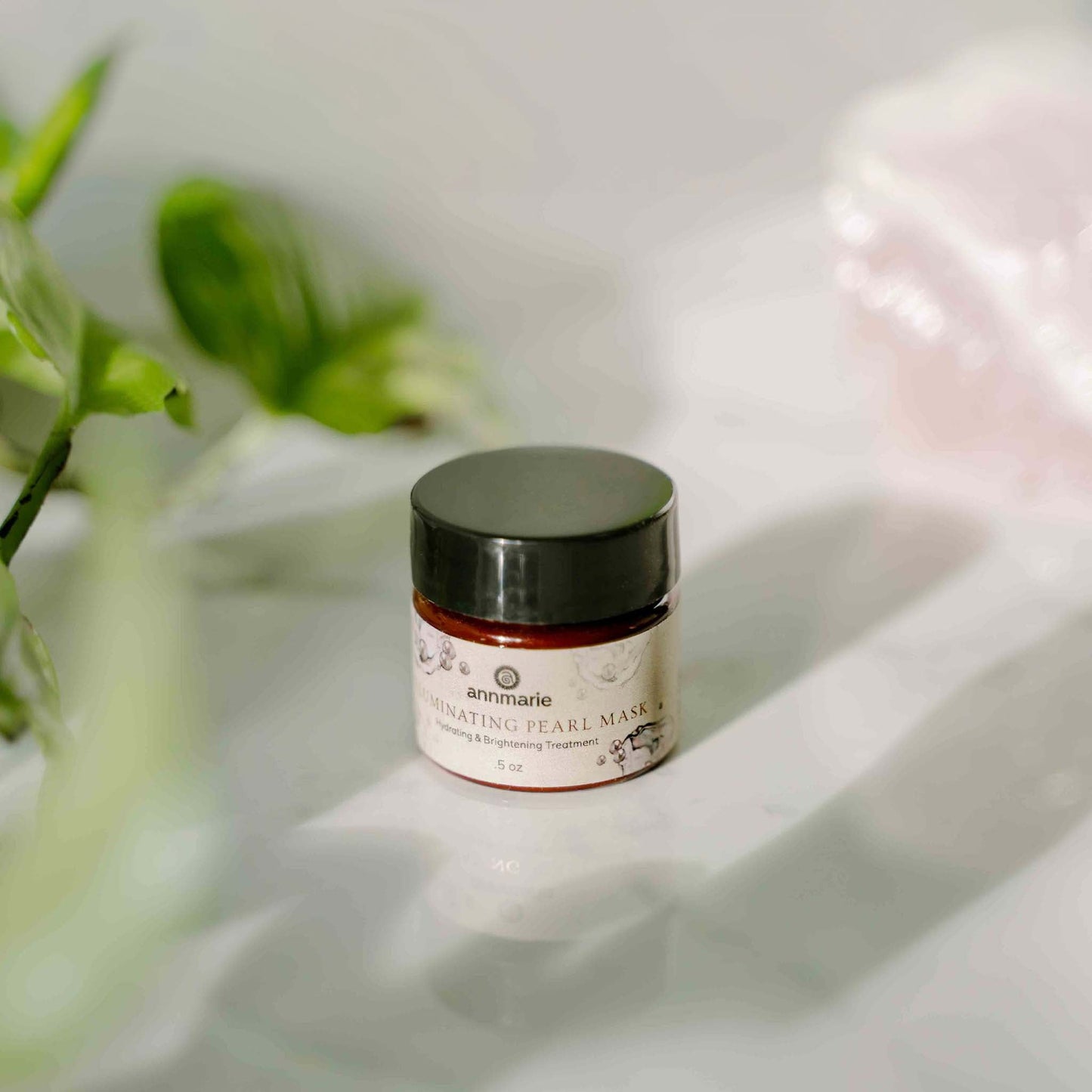 Illuminating Pearl Mask - Hydrating & Brightening Treatment